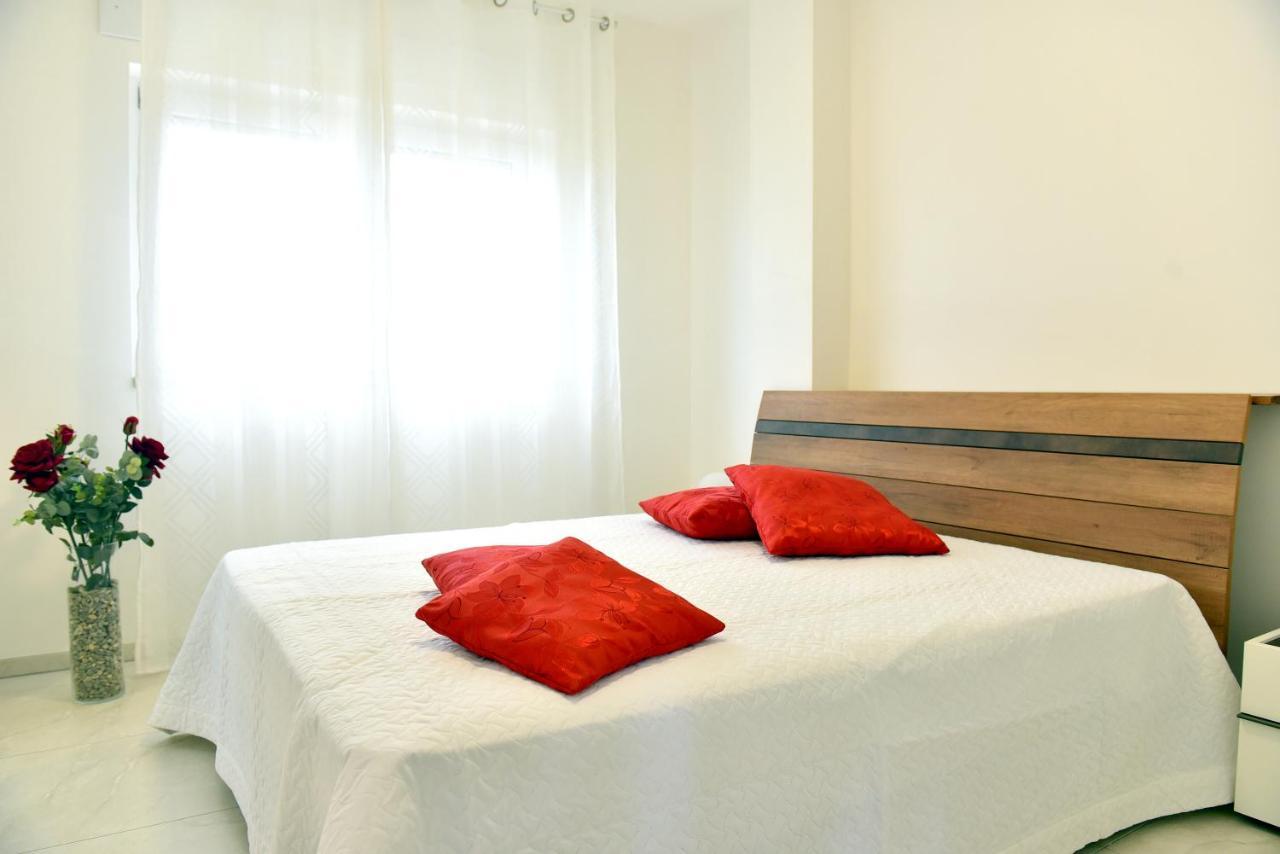 Il Tramonto Apartment - Villaggio Di Mary Locorotondo Exterior photo