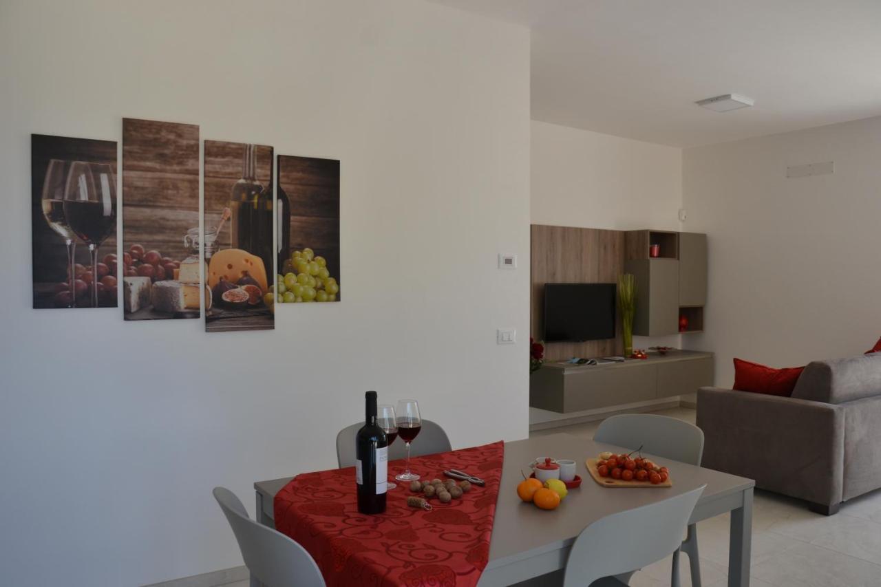 Il Tramonto Apartment - Villaggio Di Mary Locorotondo Exterior photo
